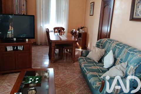 Apartment for sale in Naron, A Coruna, Spain 7 bedrooms, 744 sq.m. No. 173142 - photo 14