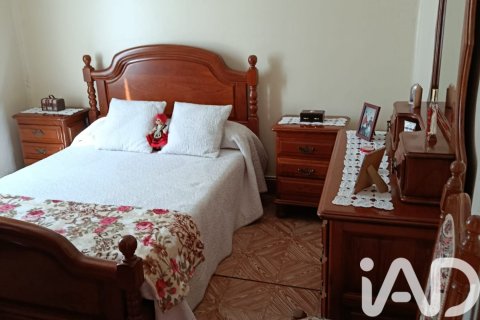 Apartment for sale in Naron, A Coruna, Spain 7 bedrooms, 744 sq.m. No. 173142 - photo 17