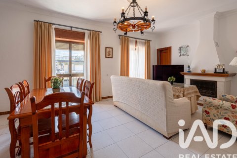 Hus till salu i Niebla, Huelva, Spanien 4 sovrum, 494 kvm. Nr. 173144 - foto 4