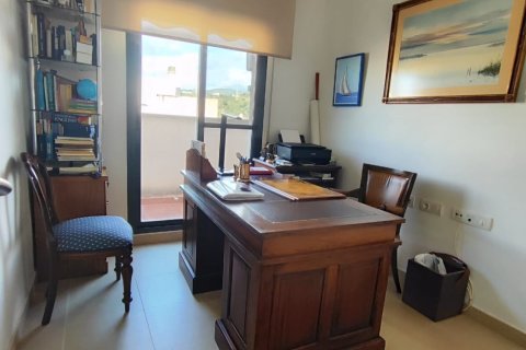 Casa adosada en venta en Rincón de la Victoria, Málaga, España 3 dormitorios, 425 m2 No. 173146 - foto 13
