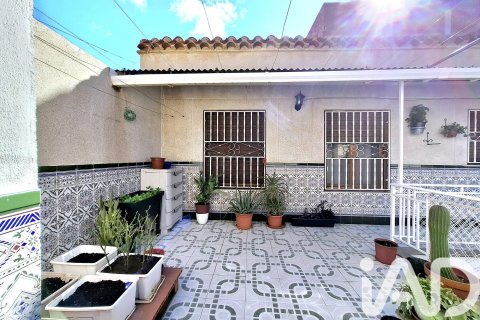 Radhus till salu i Puerto Lumbreras, Murcia, Spanien 4 sovrum, 254 kvm. Nr. 173147 - foto 27