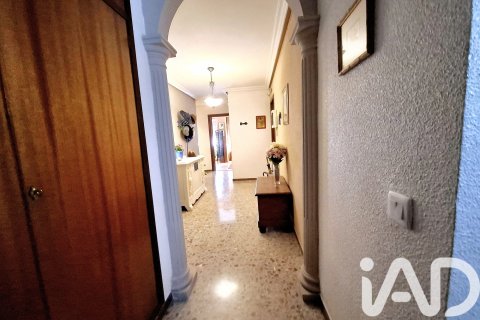 Radhus till salu i Puerto Lumbreras, Murcia, Spanien 4 sovrum, 254 kvm. Nr. 173147 - foto 20