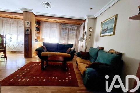 Radhus till salu i Puerto Lumbreras, Murcia, Spanien 4 sovrum, 254 kvm. Nr. 173147 - foto 16