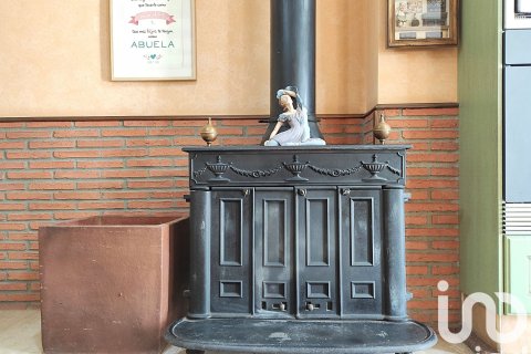 Apartament w Almenara, Castellon, Hiszpania 3 sypialnie, 299 mkw. nr 153027 – zdjęcie 27