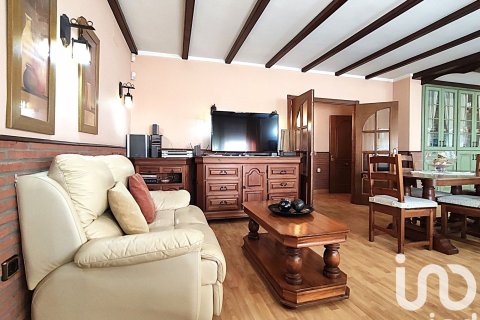 Apartament w Almenara, Castellon, Hiszpania 3 sypialnie, 299 mkw. nr 153027 – zdjęcie 21