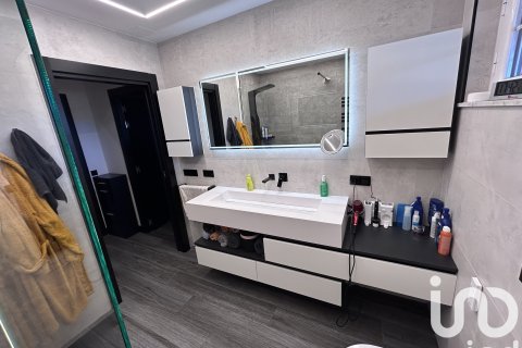 Casa in vendita a Villaturiel, Leon, Spagna 4 camere da letto, 431 mq. N° 153028 - foto 25