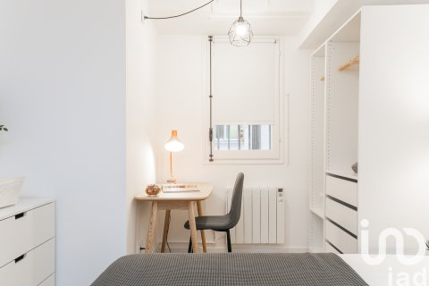 Apartament w Barcelona, Hiszpania 2 sypialnie, 73 mkw. nr 153031 – zdjęcie 22