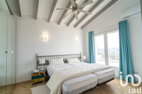 Hus till salu i Pego, Alicante, Spanien 5 sovrum, 427 kvm. Nr. 153026 - foto 16