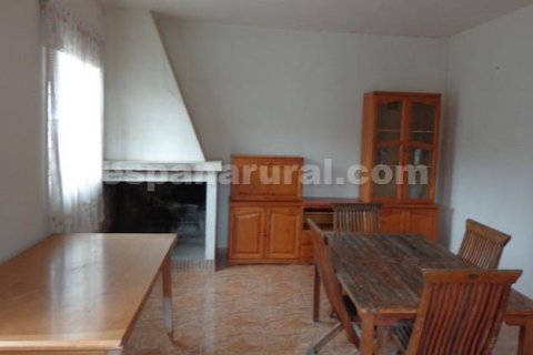 House for sale in Tijola, Almeria, Spain 2 bedrooms, 75 sq.m. No. 184050 - photo 3