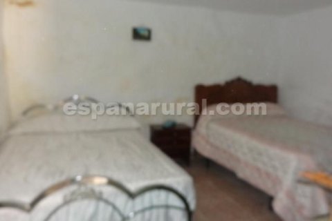 House for sale in Oria, Almeria, Spain 3 bedrooms, 120 sq.m. No. 184053 - photo 8