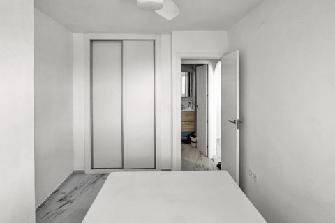 Wohnung zum Verkauf in Alicante, Spanien 1 Schlafzimmer, 45 m2 Nr. 189400 - Foto 18