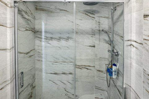 Wohnung zum Verkauf in Alicante, Spanien 1 Schlafzimmer, 45 m2 Nr. 189400 - Foto 10