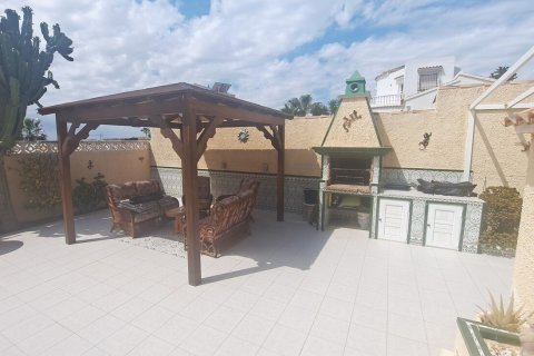 Villa pārdošanā Villamartin, Alicante, Spānijā 3 istabas, 99 m2 Nr. 189399 - attēls 3