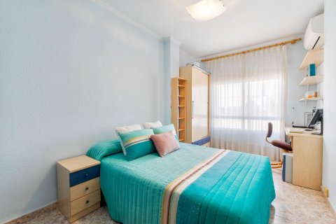 Wohnung zum Verkauf Torrevieja, Alicante, Spanien 3 Schlafzimmer, 101 m2 Nr. 137904 - Foto 5