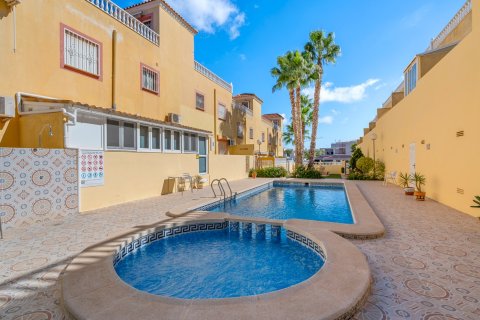 Apartment for sale Alicante, Spain 3 bedrooms, 70 sq.m. No. 137906 - photo 5
