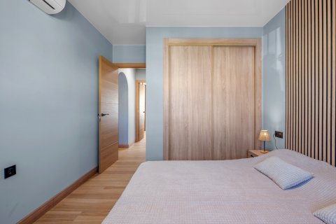 Apartment for sale Alicante, Spain 3 bedrooms, 70 sq.m. No. 137906 - photo 24