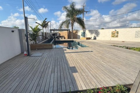 Villa till salu Alicante, Spanien 5 sovrum, 275 kvm. Nr. 137901 - foto 8