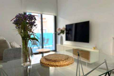Apartment for sale Torrevieja, Alicante, Spain 2 bedrooms, 75 sq.m. No. 137902 - photo 6