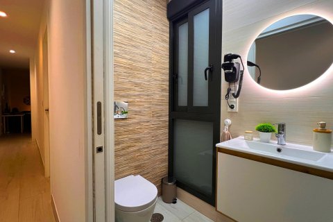 Apartment for sale Torrevieja, Alicante, Spain 2 bedrooms, 75 sq.m. No. 137902 - photo 8