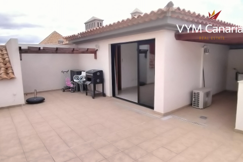 Продажа пентхауса в Адехе, Тенерифе, Испания 3 спальни, 85м2 №107280 - фото 2