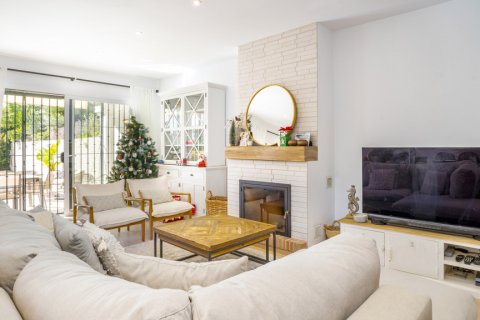 House for sale Marbella, Malaga, Spain 3 bedrooms, 226 sq.m. No. 107278 - photo 8