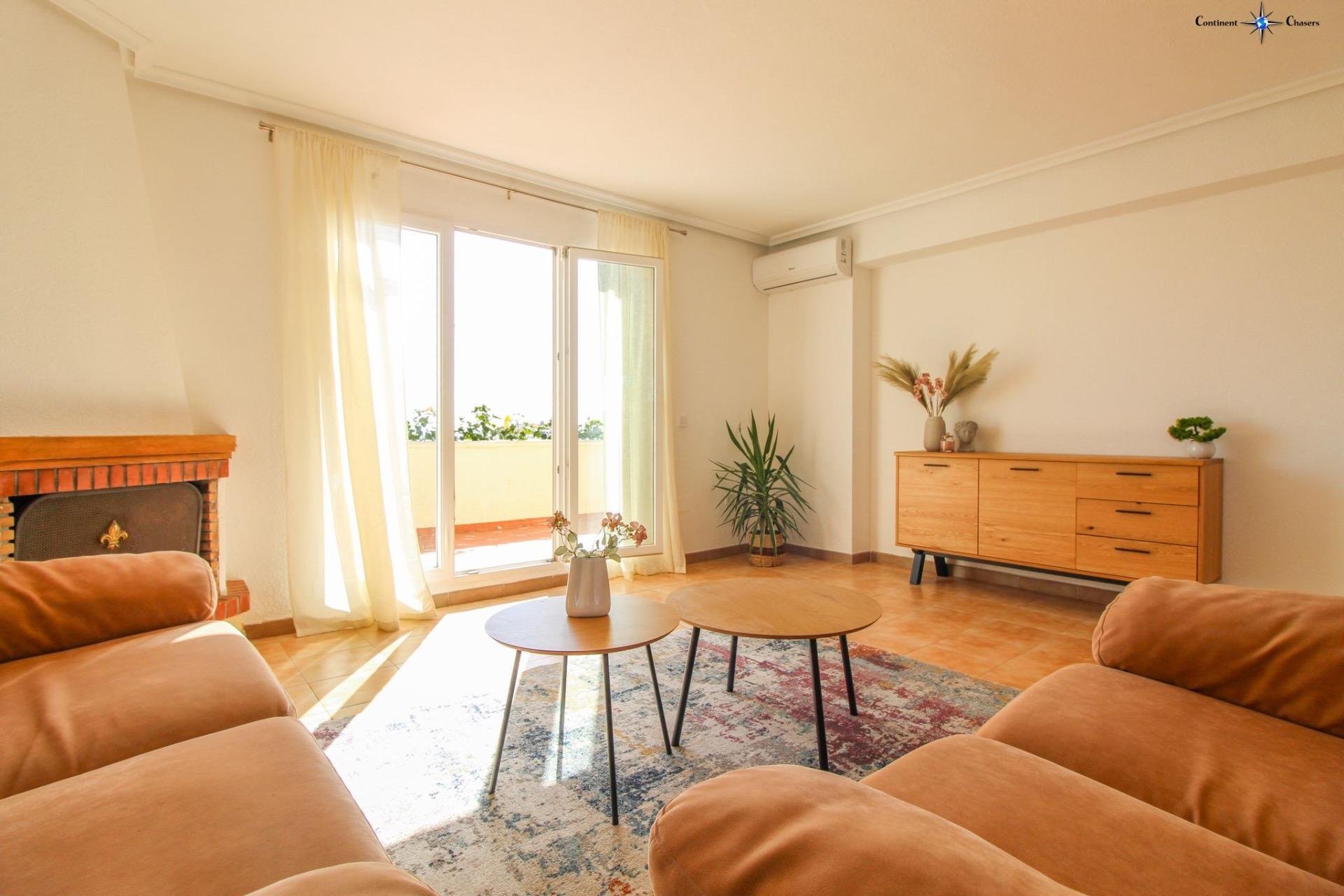 Huoneisto Punta Prima, Alicante, Espanja 2 makuuhuonetta, 85 m2 No. 144432