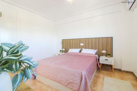 Apartment for sale in Punta Prima, Alicante, Spain 2 bedrooms, 85 sq.m. No. 144432 - photo 13
