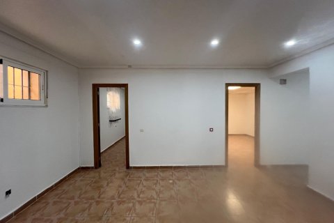 Villa in vendita a Villamartin, Alicante, Spagna 4 camere da letto, 121 mq. N° 144431 - foto 26