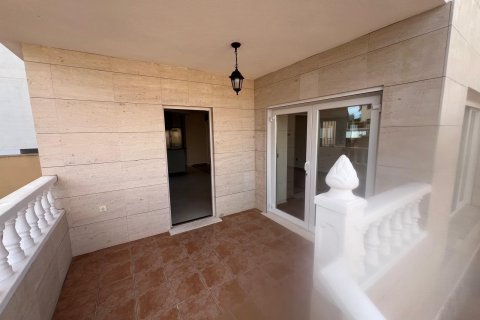 Villa in vendita a Villamartin, Alicante, Spagna 4 camere da letto, 121 mq. N° 144431 - foto 8