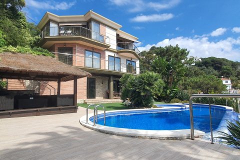 Casa in vendita Lloret de Mar, Girona, Spagna 6 camere da letto, 360 mq. N° 22784 - foto 1