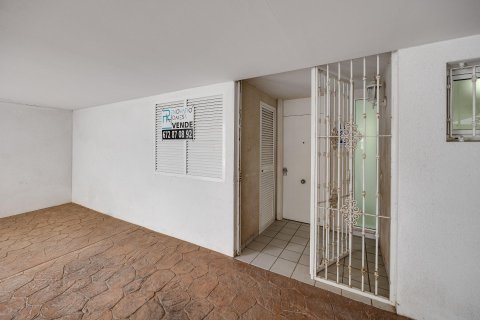 Apartment à vendre à Alicante, Espagne, 2 chambres, 121 m2 No. 156106 - photo 28