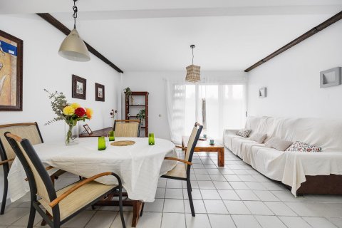 Apartment à vendre à Alicante, Espagne, 2 chambres, 121 m2 No. 156106 - photo 7