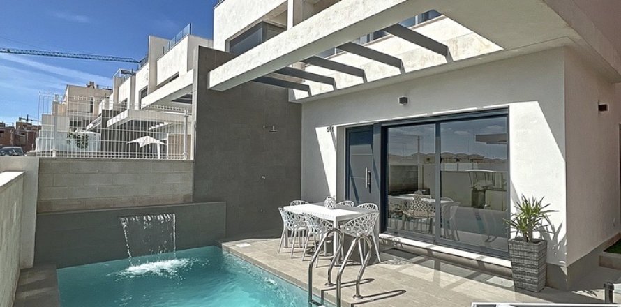 Villa Alicante, Spanien 3 Schlafzimmer, 109 m2 Nr. 115264