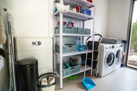Huvila myytävänä Pinar De Campoverde, Alicante, Espanja, 4 makuuhuonetta, 248 m2 No. 115257 - kuva 18
