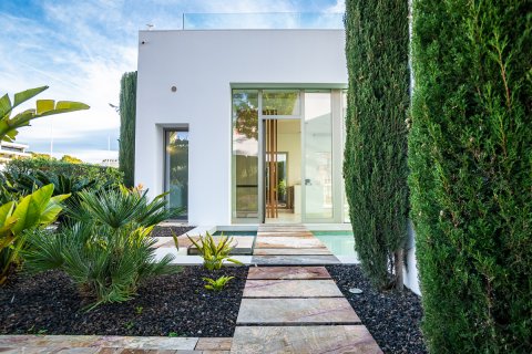 Huvila myytävänä Pinar De Campoverde, Alicante, Espanja, 4 makuuhuonetta, 248 m2 No. 115257 - kuva 7