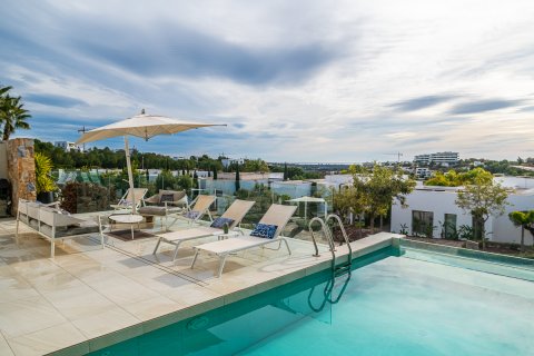 Huvila myytävänä Pinar De Campoverde, Alicante, Espanja, 4 makuuhuonetta, 248 m2 No. 115257 - kuva 9