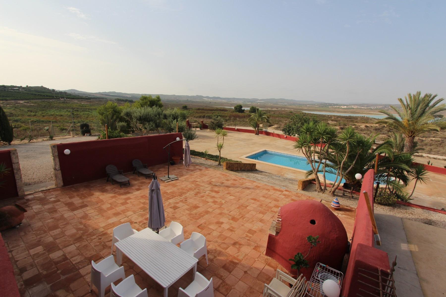 Villa à San Miguel de Salinas, Alicante, Espagne 4 chambres,  No. 80190