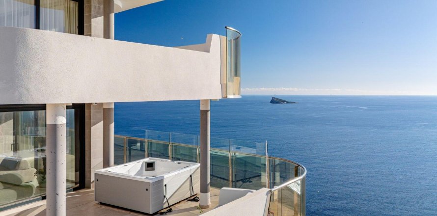 Wohnung in Benidorm, Alicante, Spanien 3 Schlafzimmer, 233 m2 Nr. 165505