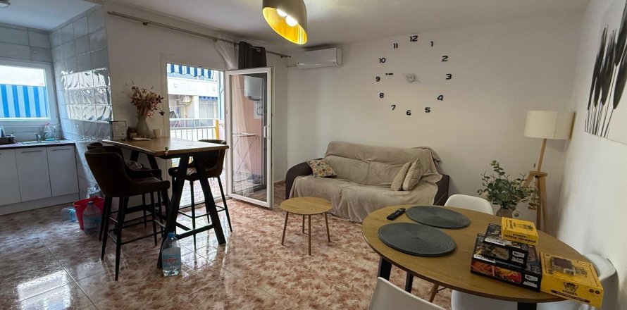 Apartament w Torrevieja, Alicante, Hiszpania 1 sypialnia, 79 mkw. nr 194188