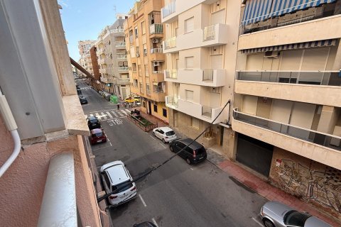 Apartament w Torrevieja, Alicante, Hiszpania 1 sypialnia, 79 mkw. nr 194188 – zdjęcie 20