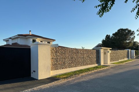Huvila myytävänä Valdemorillo, Madrid, Espanja, 6 makuuhuonetta, 586 m2 No. 194185 - kuva 5