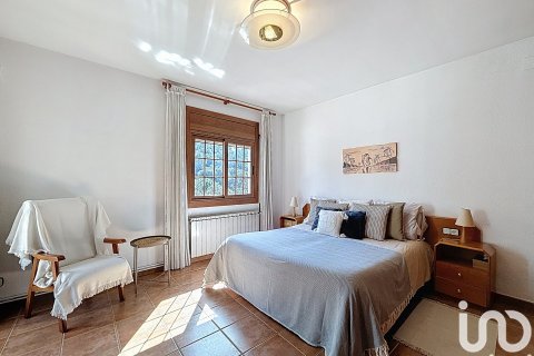 Hus till salu i Vilanova Del Valles, Barcelona, Spanien 6 sovrum, 340 kvm. Nr. 153635 - foto 13