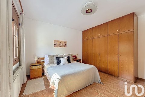 Hus till salu i Vilanova Del Valles, Barcelona, Spanien 6 sovrum, 340 kvm. Nr. 153635 - foto 12