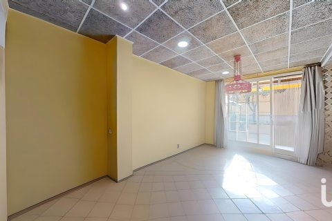 Liikekiinteistö myytävänä Vilanova i la Geltru, Barcelona, Espanja, 3 makuuhuonetta, 110 m2 No. 153632 - kuva 17