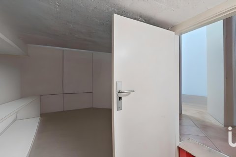 Liikekiinteistö myytävänä Vilanova i la Geltru, Barcelona, Espanja, 3 makuuhuonetta, 110 m2 No. 153632 - kuva 12