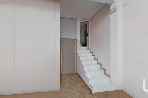 Liikekiinteistö myytävänä Vilanova i la Geltru, Barcelona, Espanja, 3 makuuhuonetta, 110 m2 No. 153632 - kuva 6