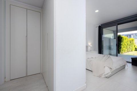 Appartamento in vendita Estepona, Malaga, Spagna 2 camere da letto, 93 mq. N° 109717 - foto 3