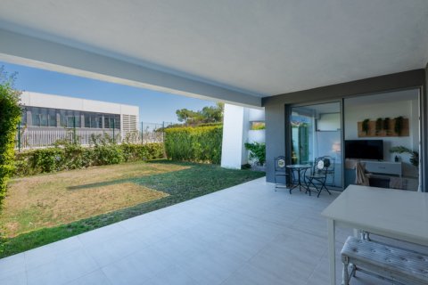 Appartamento in vendita Estepona, Malaga, Spagna 2 camere da letto, 93 mq. N° 109717 - foto 5