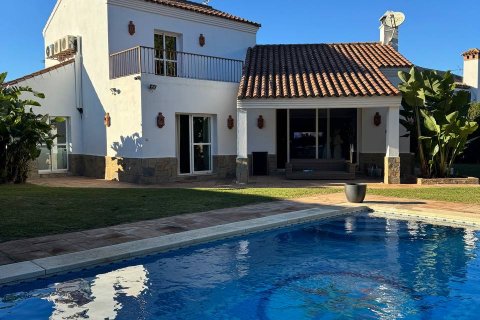 House for sale Sotogrande, Cadiz, Spain 3 bedrooms, 286.41 sq.m. No. 109715 - photo 1