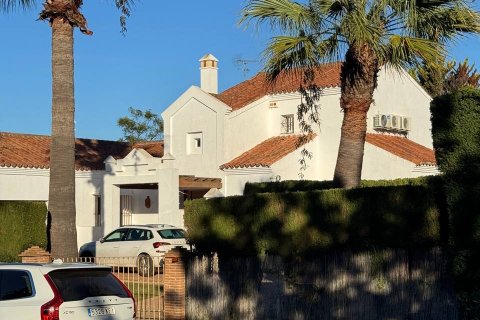 House for sale Sotogrande, Cadiz, Spain 3 bedrooms, 286.41 sq.m. No. 109715 - photo 14